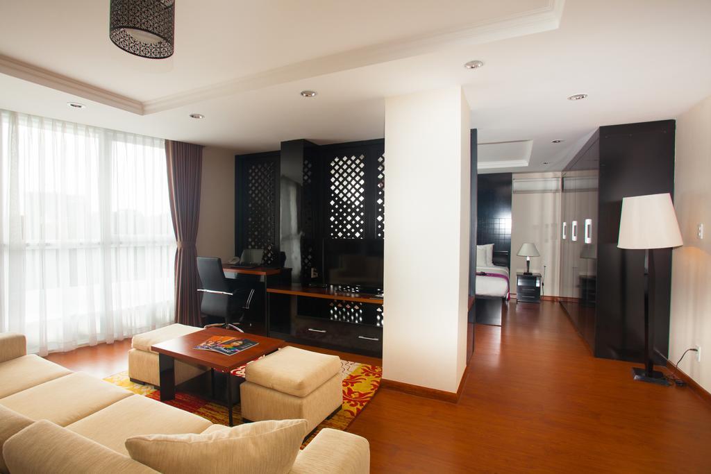Homestead Parkview Хошимін Екстер'єр фото